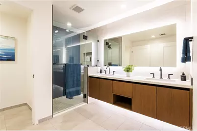 1333 S Orange Grove Avenue #211, Los Angeles, CA 90019 - Photo 8