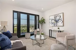 1333 S Orange Grove Ave, Los Angeles, CA 90019 - Photo 2