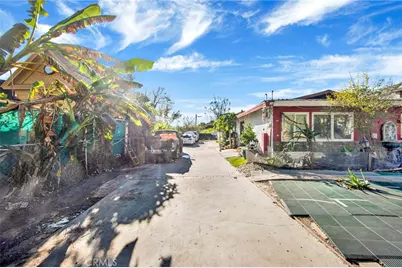 691 Lincoln Avenue, Pasadena, CA 91103 - Photo 2