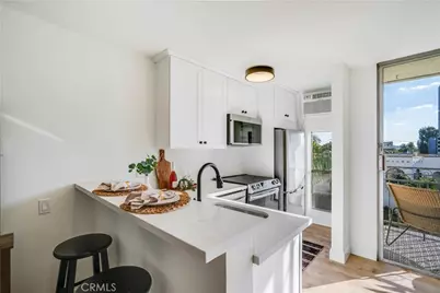 6151 Orange #307, Los Angeles, CA 90048 - Photo 14
