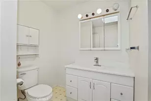 33 Northwoods, La Crescenta, CA 91214 - Photo 28