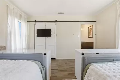 415 E Green Street, Claremont, CA 91711 - Photo 14