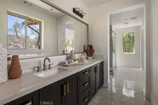 193 E Palm St, Altadena, CA 91001 - Photo 14