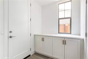 173 E Palm St, Altadena, CA 91001 - Photo 14