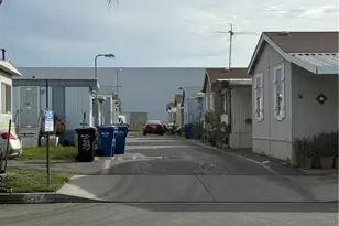 812 N Loren Ave #Spc 24, Azusa, CA 91702 - Photo 8