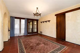 725 W Hillcrest Blvd, Monrovia, CA 91016 - Photo 18