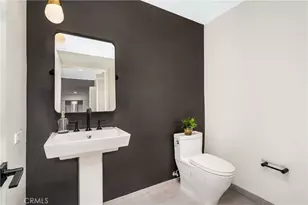 1333 S Orange Grove Ave, Los Angeles, CA 90019 - Photo 16