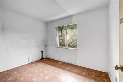 11500 Thurston, Los Angeles, CA 90049 - Photo 32
