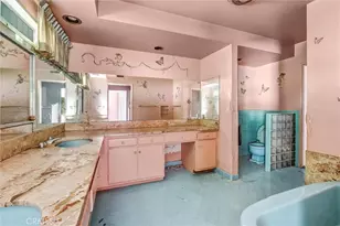 11500 Thurston, Los Angeles, CA 90049 - Photo 20
