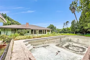 11500 Thurston, Los Angeles, CA 90049 - Photo 40