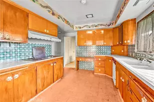 11500 Thurston, Los Angeles, CA 90049 - Photo 26