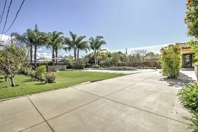 9340 Bianca, Northridge, CA 91325 - Photo 4