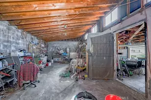 6228 S Fairfax Ave, Ladera Heights, CA 90056 - Photo 22