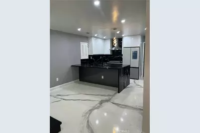 2015 S Mountain, Ontario, CA 91762 - Photo 8