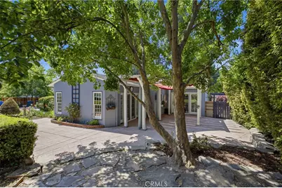 541 E Woodbury, Altadena, CA 91001 - Photo 36