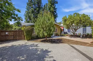 547 E Woodbury Rd, Altadena, CA 91001 - Photo 4