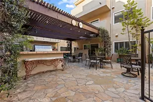 1203 N Sweetzer, West Hollywood, CA 90069 - Photo 20