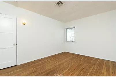 10515 Lanark, Los Angeles, CA 91352 - Photo 20