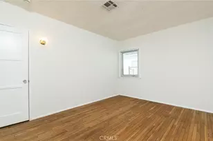 10515 Lanark, Los Angeles, CA 91352 - Photo 20