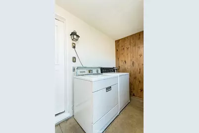 10515 Lanark, Los Angeles, CA 91352 - Photo 8