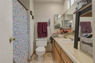 539 N Pasadena, Azusa, CA 91702 - Photo 24