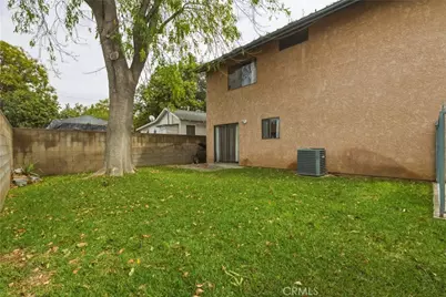 539 N Pasadena, Azusa, CA 91702 - Photo 32