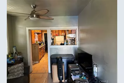 339 W 76th, Los Angeles, CA 90003 - Photo 14