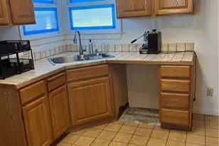 147 W Las Flores, Altadena, CA 91001 - Photo 6