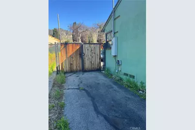 147 W Las Flores, Altadena, CA 91001 - Photo 16