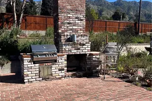 147 W Las Flores, Altadena, CA 91001 - Photo 18