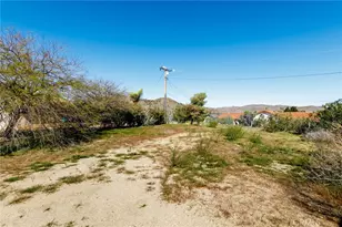 8444 Acoma Trail, Yucca Valley, CA 92284 - Photo 32