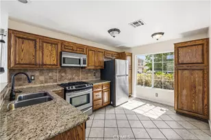 2856 Cloverdale Ct, Palmdale, CA 93551 - Photo 12
