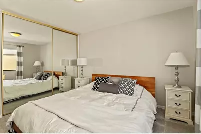 209 S Oakland Avenue #D, Pasadena, CA 91101 - Photo 18