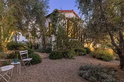2168 Princeton, Los Angeles, CA 90026 - Photo 32