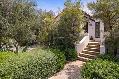 2168 Princeton, Los Angeles, CA 90026 - Photo 10