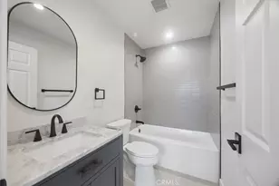 1154 W 67th, Los Angeles, CA 90044 - Photo 18