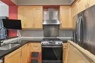 1001 Laurel St, San Carlos, CA 94070 - Photo 4