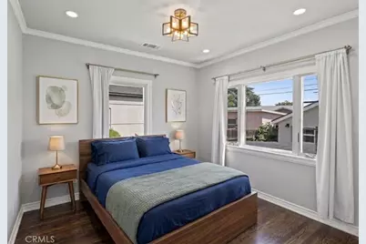 2682 E Villa Street, Pasadena, CA 91107 - Photo 18