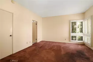 822 S Windsor Blvd, Los Angeles, CA 90005 - Photo 14