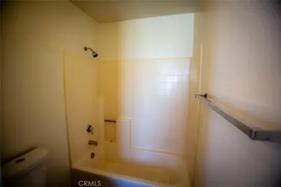 21090 Lone Eagle, Apple Valley, CA 92308 - Photo 10