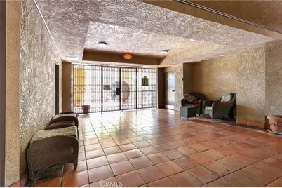 221 S Oak Knoll Avenue #202, Pasadena, CA 91101 - Photo 28