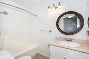 221 S Oak Knoll Ave, Pasadena, CA 91101 - Photo 22