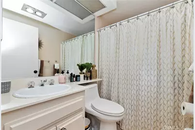 4652 Don Lorenzo #B, Los Angeles, CA 90008 - Photo 28