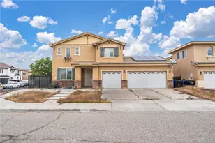 11746 Grotto Hills, Victorville, CA 92392 - Photo 2