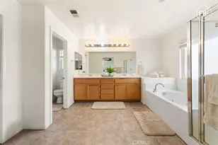 11746 Grotto Hills, Victorville, CA 92392 - Photo 12
