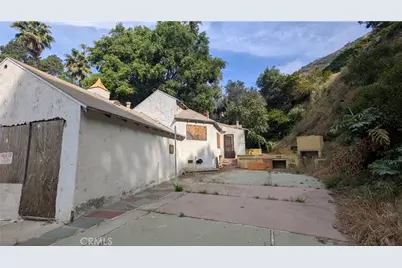 2200 Nichols Canyon, Los Angeles, CA 90046 - Photo 8