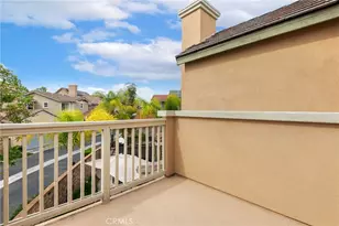 27563 Weeping Willow Dr, Valencia, CA 91354 - Photo 20