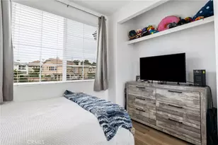 27563 Weeping Willow Dr, Valencia, CA 91354 - Photo 28