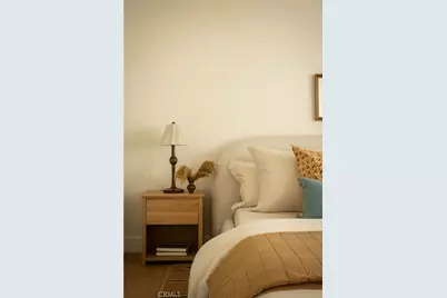 1753 Redcliff Street, Los Angeles, CA 90026 - Photo 24