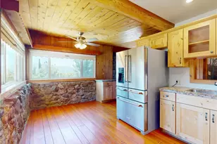 11326 Eby Canyon Rd, Sunland, CA 91040 - Photo 18